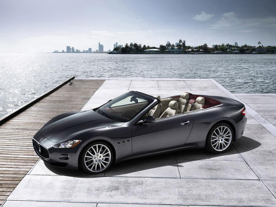  Maserati GranCabrio 2010 года  (фото 81 из 101)